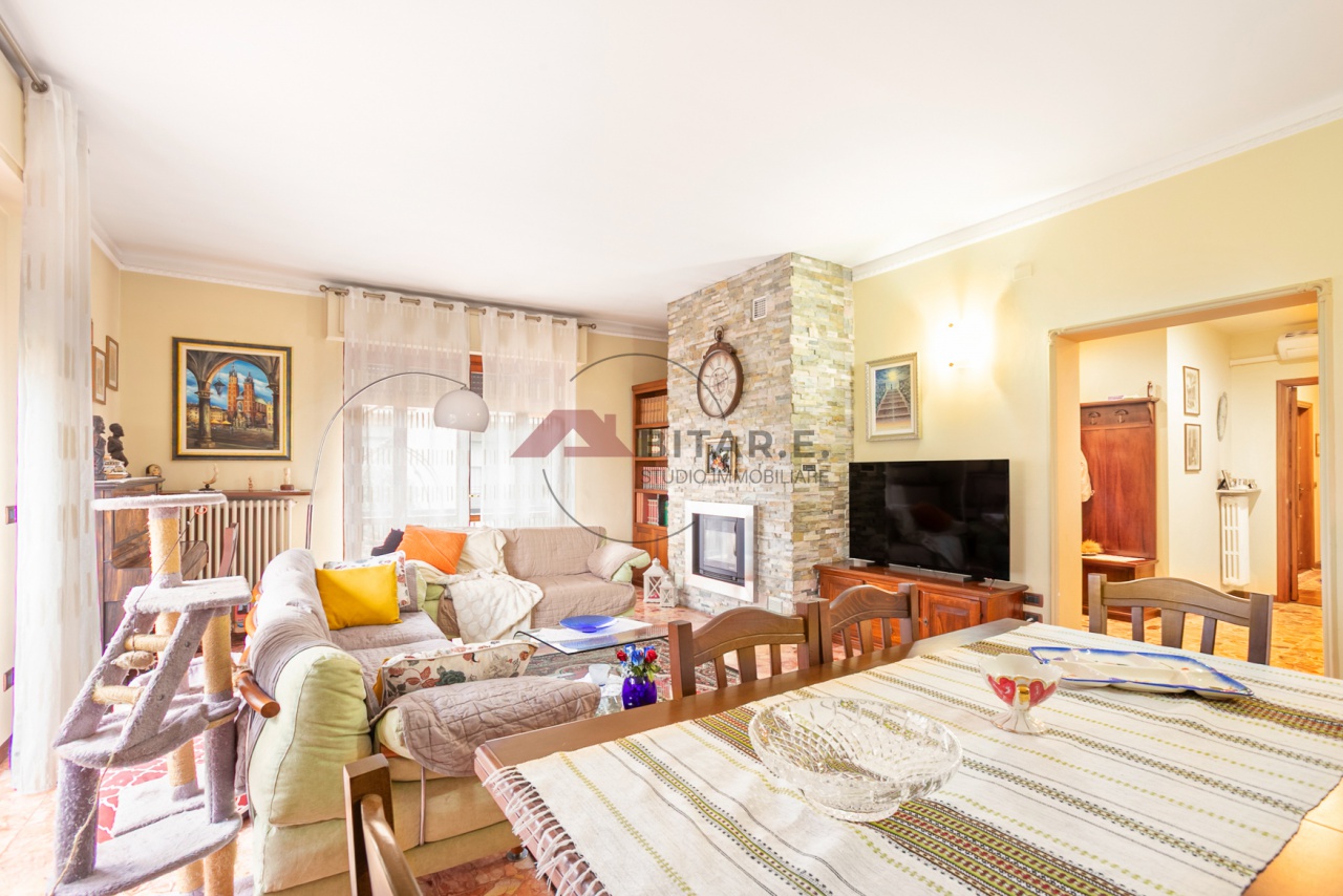 Quadrilocale con giardino a Brandico