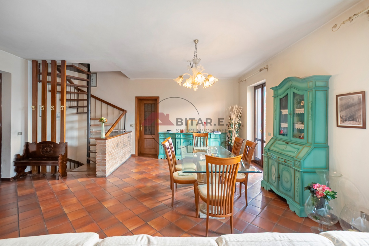 Villa con giardino a Flero