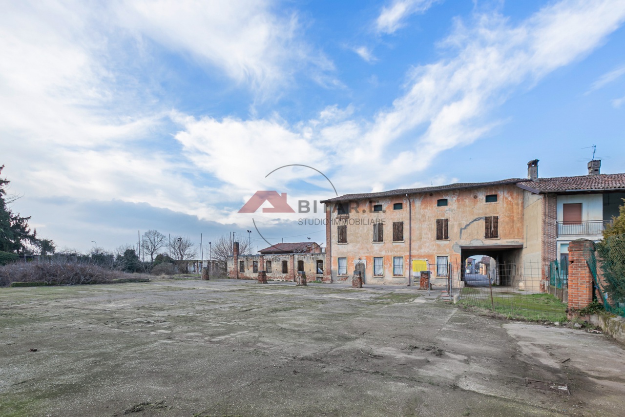 Rustico in vendita a Longhena