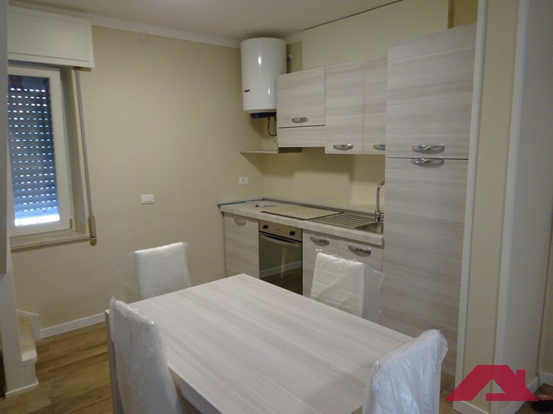 Bilocale arredato in affitto a Mairano