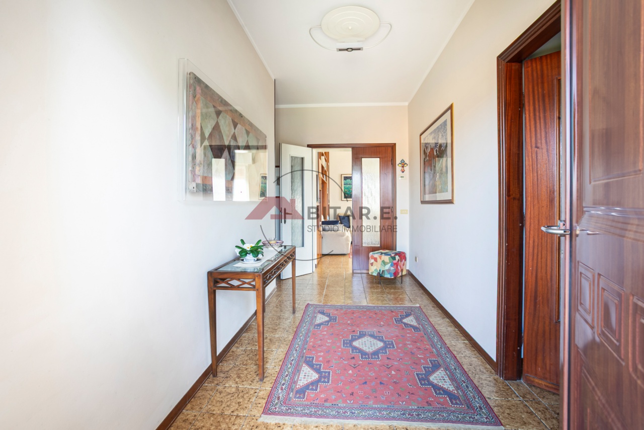 Villa con giardino a Longhena