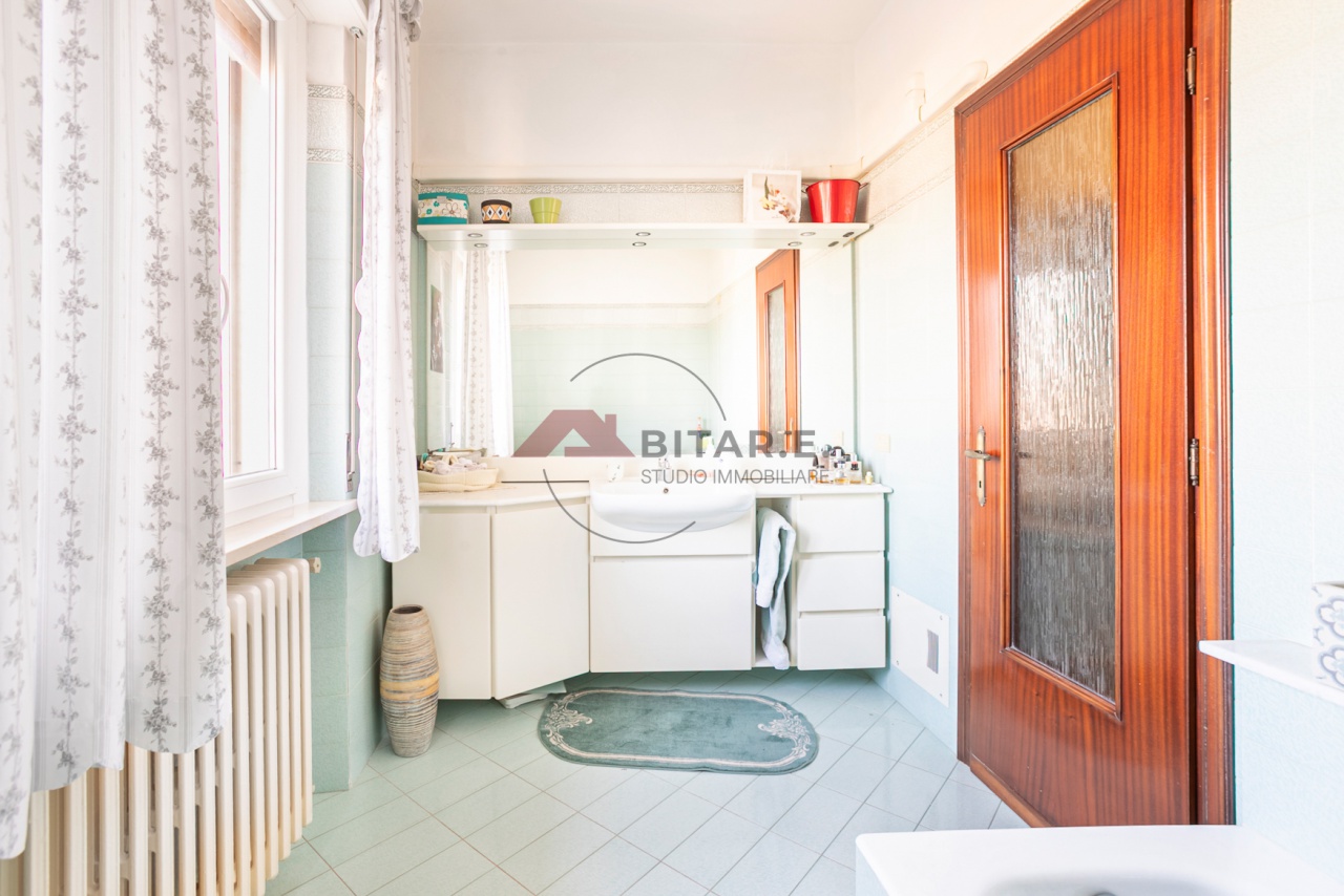 Villa con giardino a Longhena