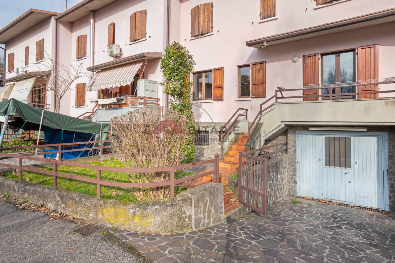 Casa indipendente con giardino a Flero