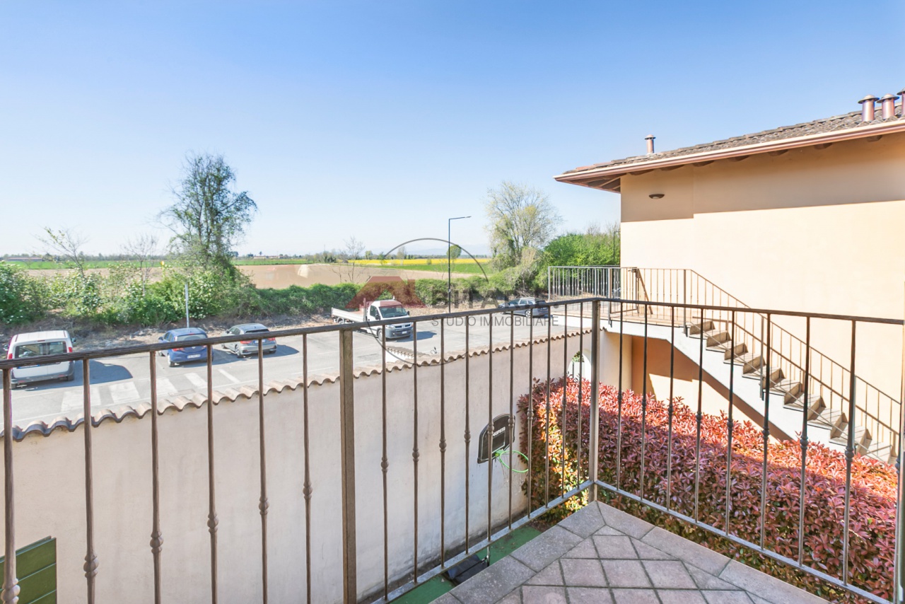 Quadrilocale con giardino a Azzano Mella