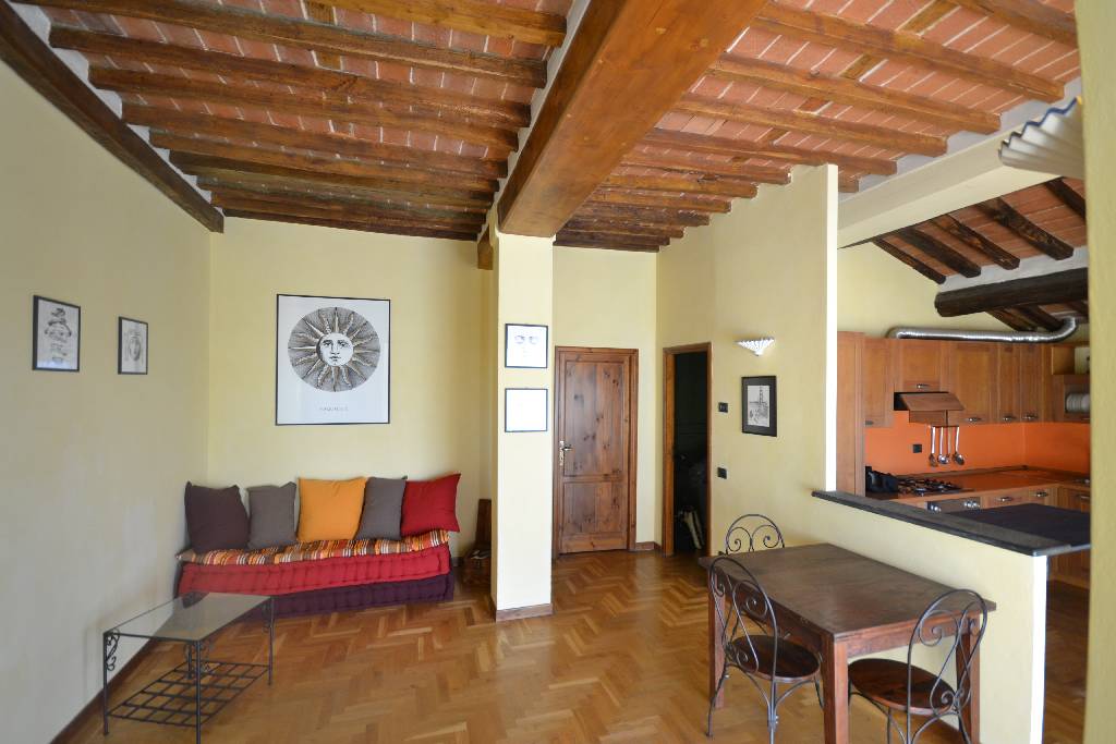 Quadrilocale in vendita a Pietrasanta