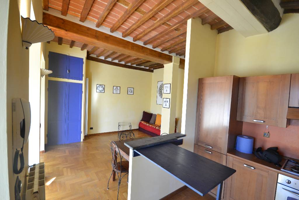 Quadrilocale in vendita a Pietrasanta