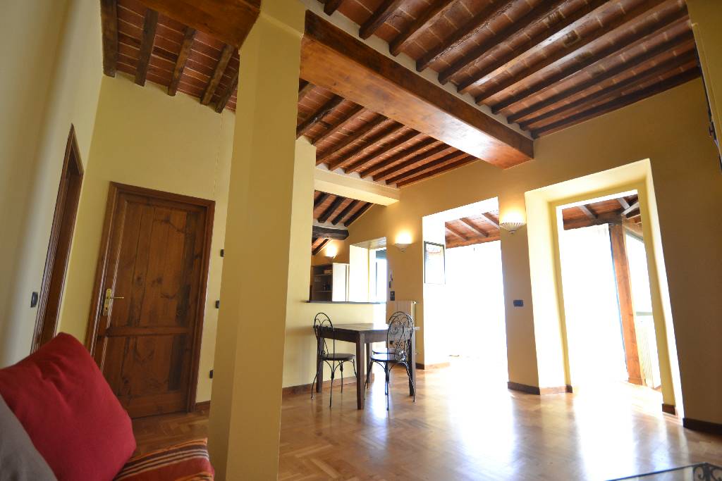 Quadrilocale in vendita a Pietrasanta