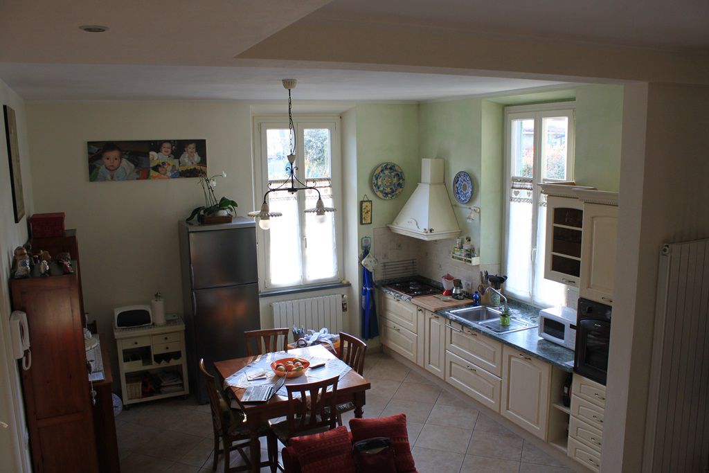 Villa arredata in affitto a Pietrasanta