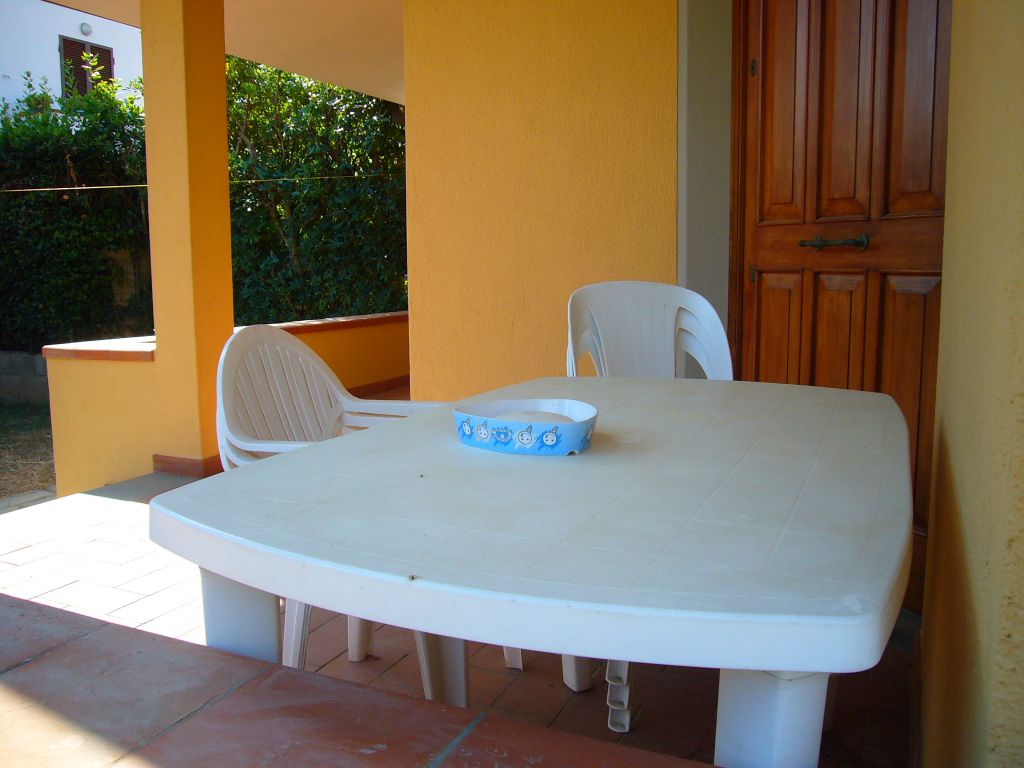 Casa indipendente arredata in affitto a Pietrasanta