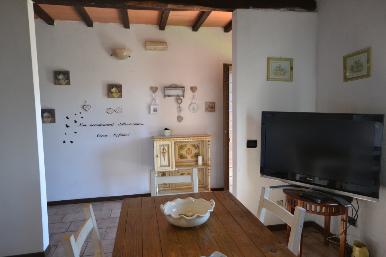 Villa arredata in affitto a Pietrasanta