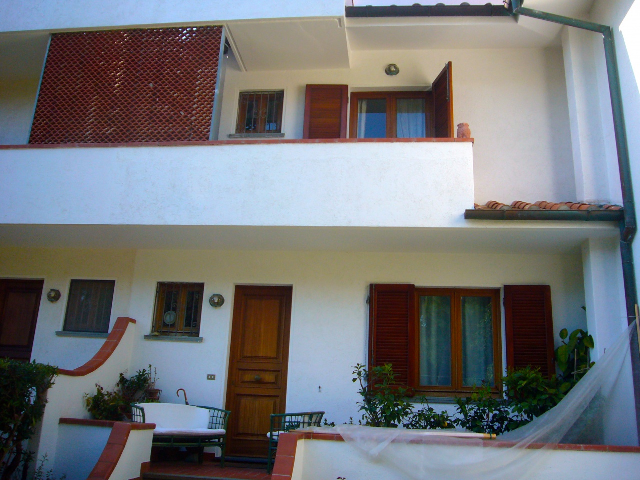 Casa indipendente arredata in affitto a Pietrasanta