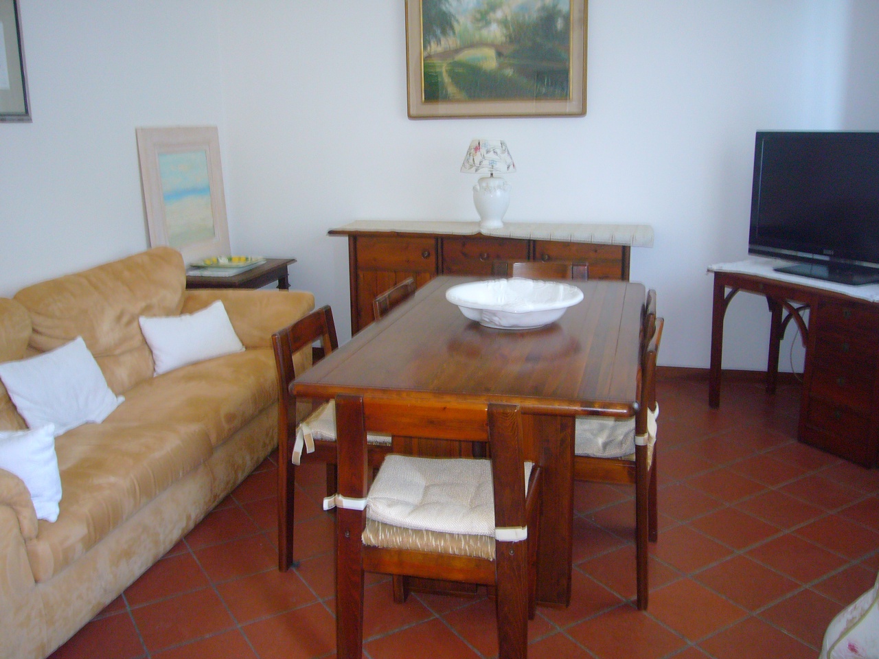 Casa indipendente arredata in affitto a Pietrasanta