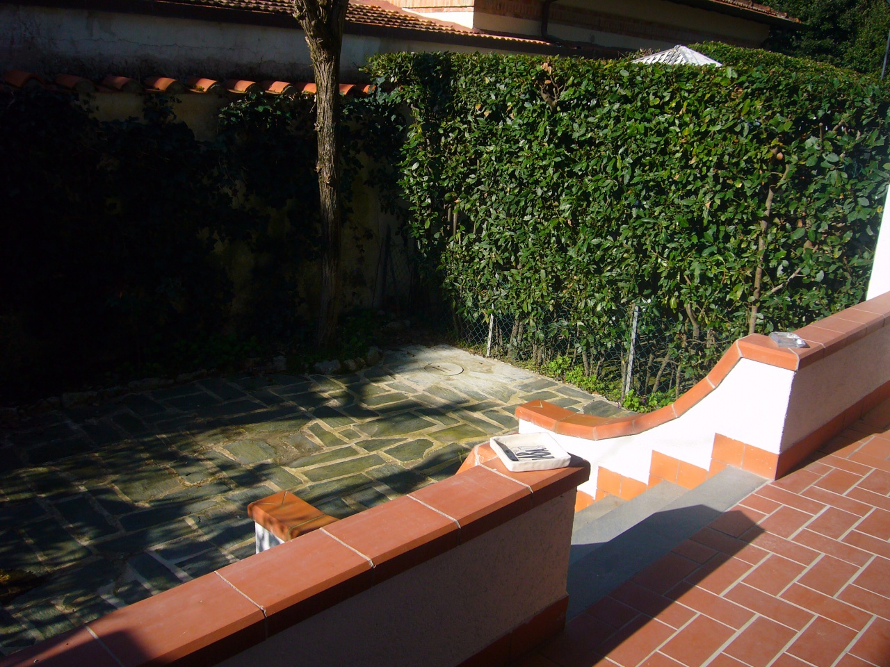 Casa indipendente arredata in affitto a Pietrasanta