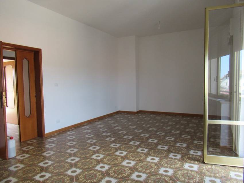Appartamento in affitto a Pianella, centro