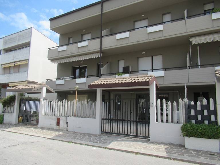 Villette a schiera in vendita a Spoltore, Villa Raspa