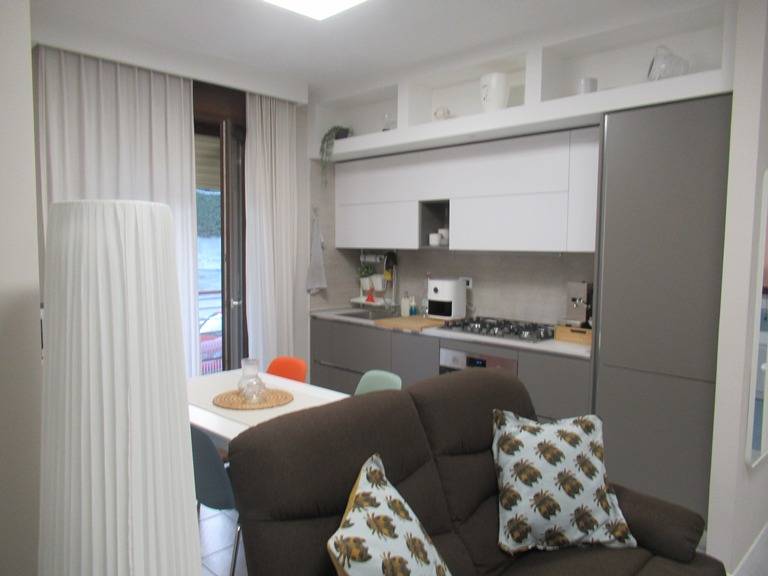 Appartamento in vendita a Montesilvano, Zona colli