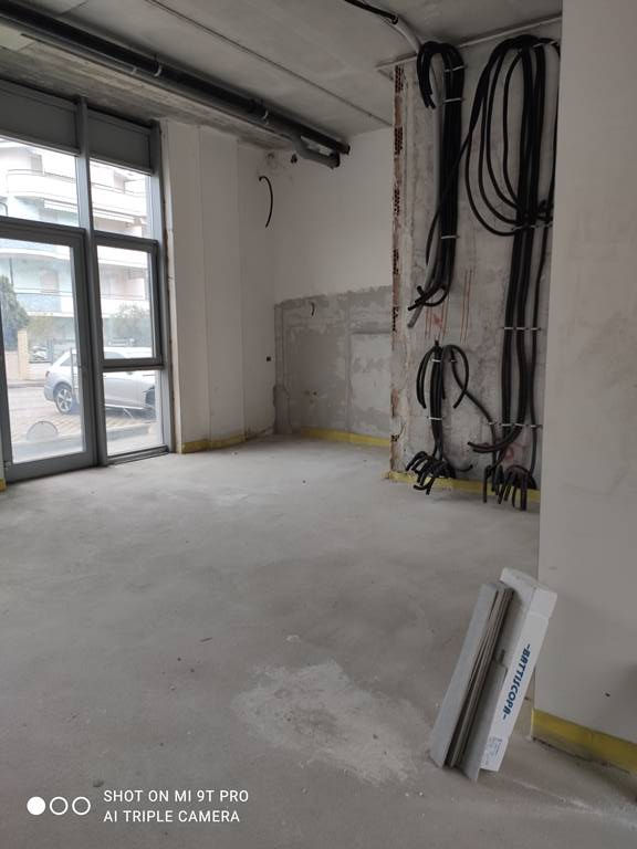 Studio/Ufficio in vendita a Spoltore, Villa Raspa