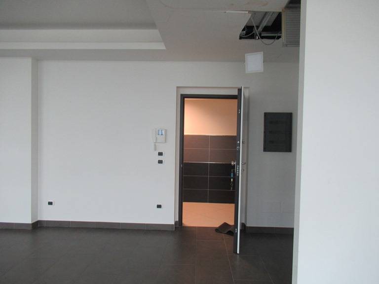 Studio/Ufficio in vendita a Spoltore, Villa Raspa