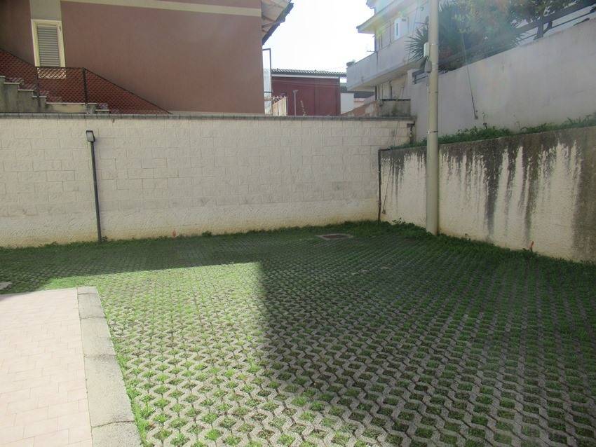 POSTO AUTO in vendita a Spoltore, Villa Raspa