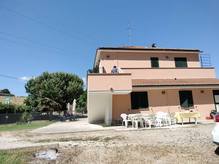 Casa affiancata in vendita a Spoltore, Santa Teresa