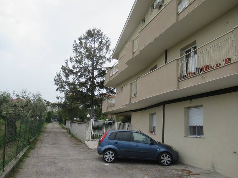 Appartamento in affitto a Pescara, San Silvestro colli