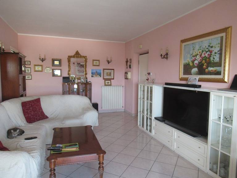 Appartamento in vendita a Spoltore, Villa Raspa