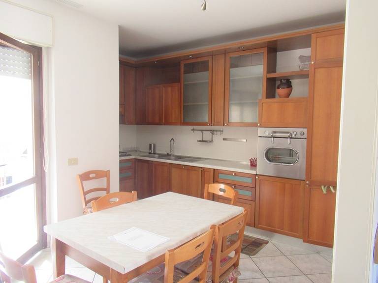 Appartamento in vendita a Spoltore, Villa Raspa