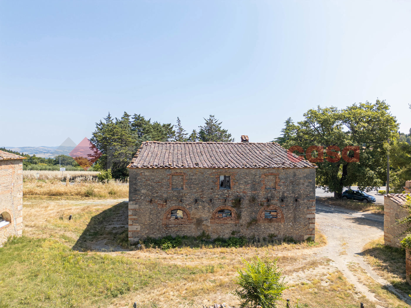 Stabile/Palazzo in vendita a Pomarance