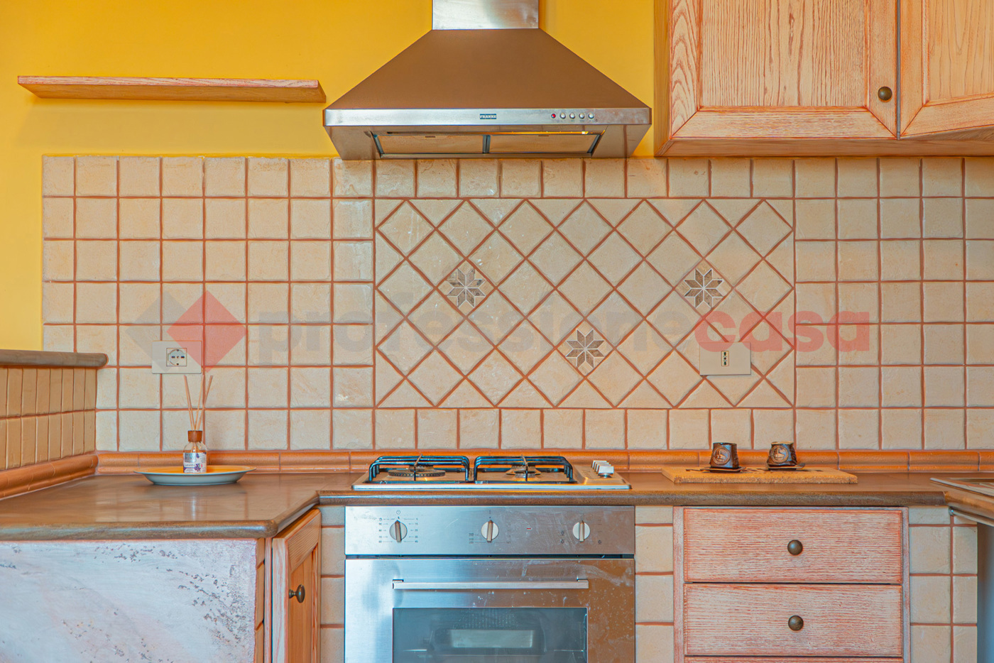 Trilocale in vendita a Cecina