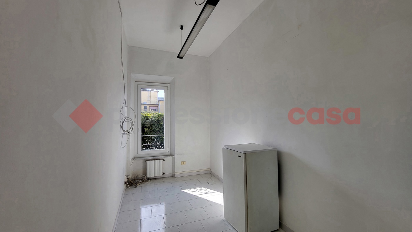 Ufficio in vendita a Cecina