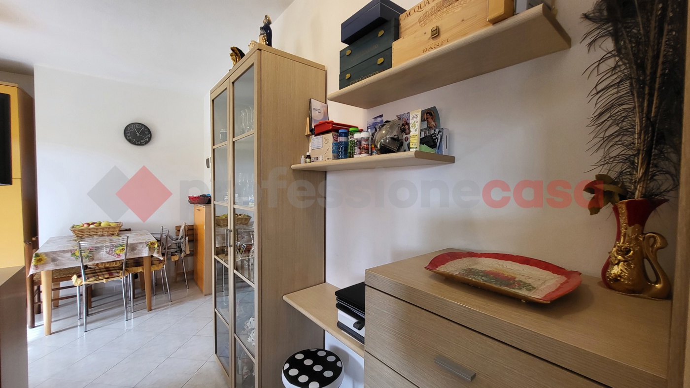 Bilocale in vendita a Cecina