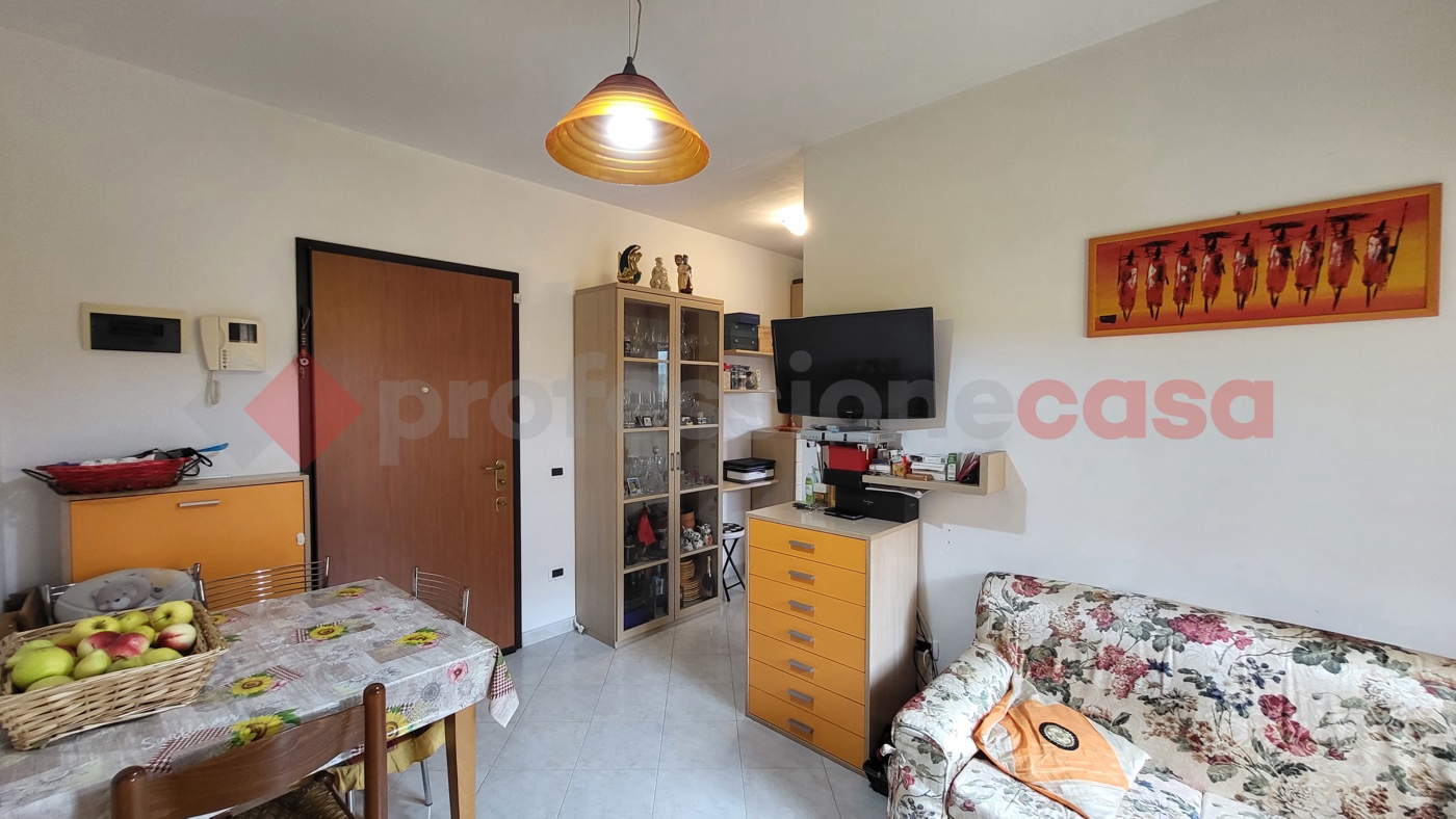 Bilocale in vendita a Cecina