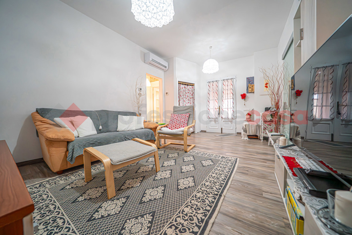 Appartamento con giardino a Cecina