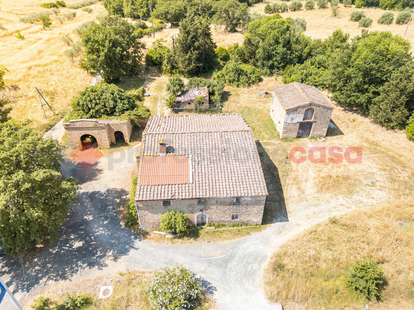 Stabile/Palazzo in vendita a Pomarance