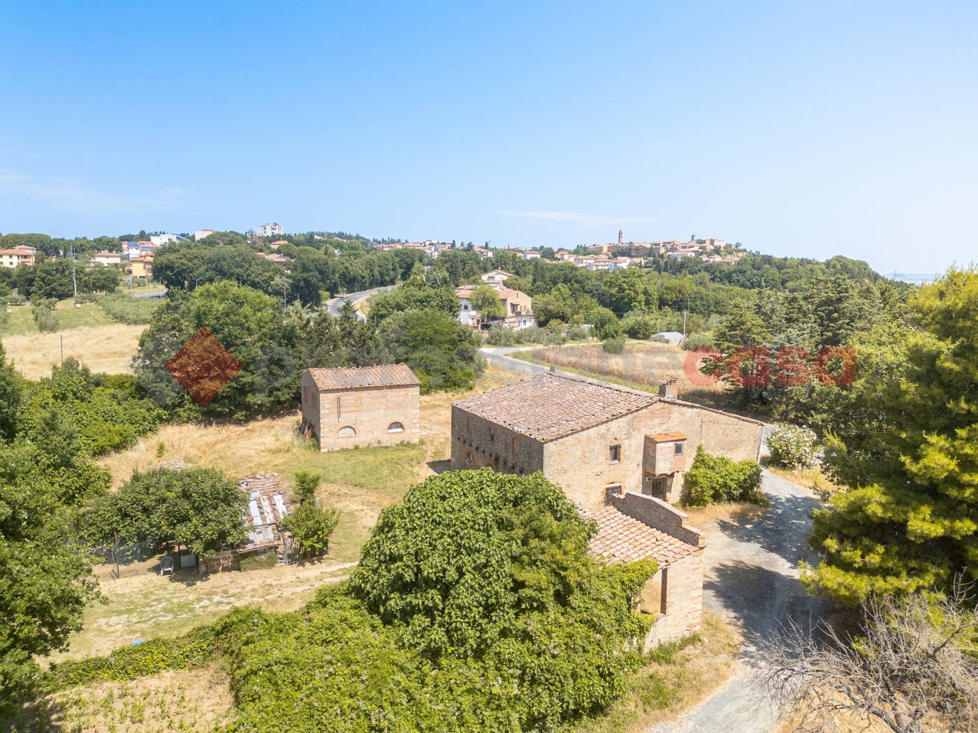 Stabile/Palazzo in vendita a Pomarance