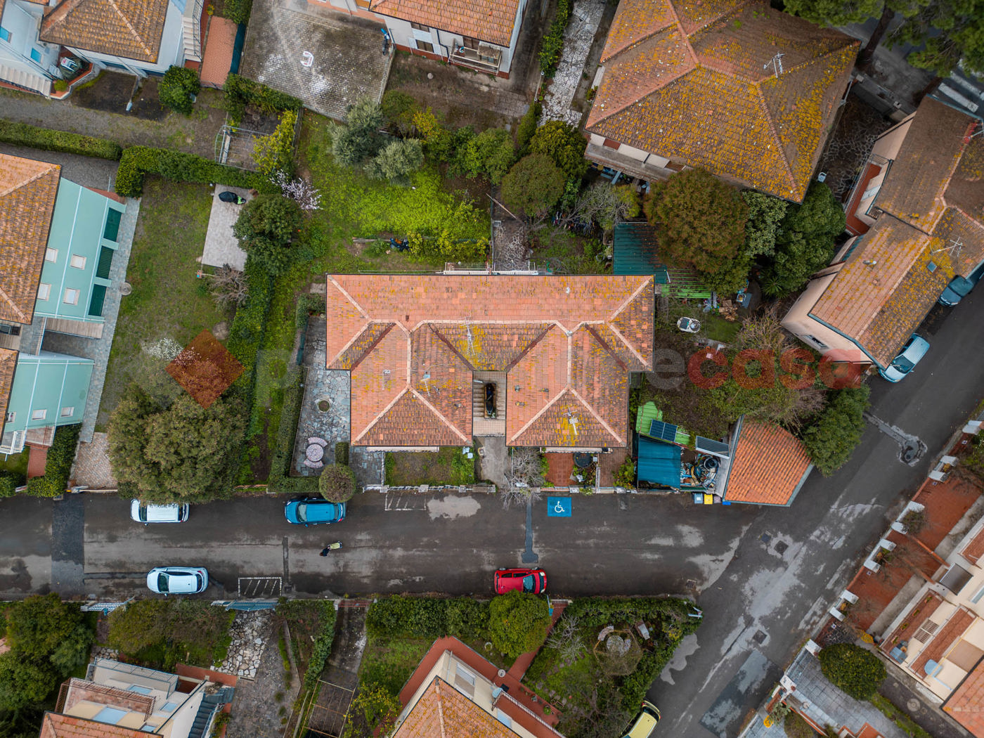 Trilocale da ristrutturare a Cecina