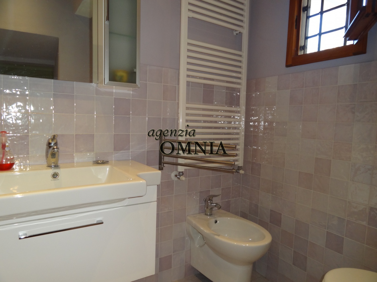 Bilocale arredato in affitto in via della repubblica -tavarnuzze, Impruneta