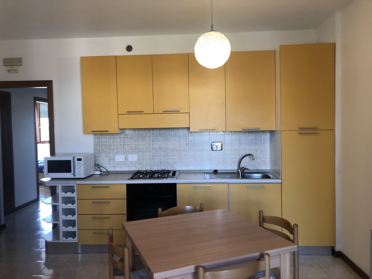 Bilocale arredato in affitto in via respighi, Firenze