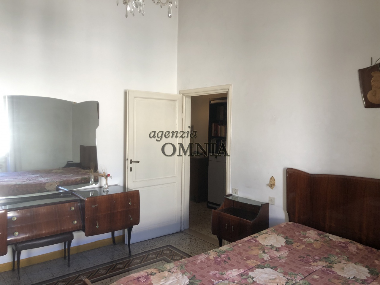 Casa indipendente con giardino in via locchi, Firenze