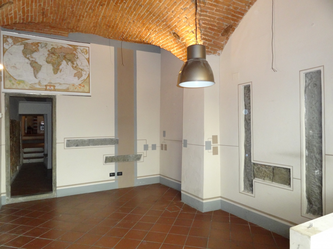 Attivit� commerciale in affitto/gestione in via romana, Firenze