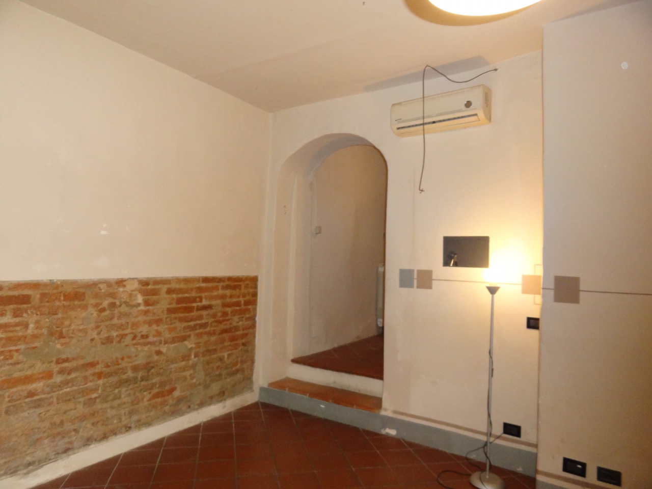 Attivit� commerciale in affitto/gestione in via romana, Firenze