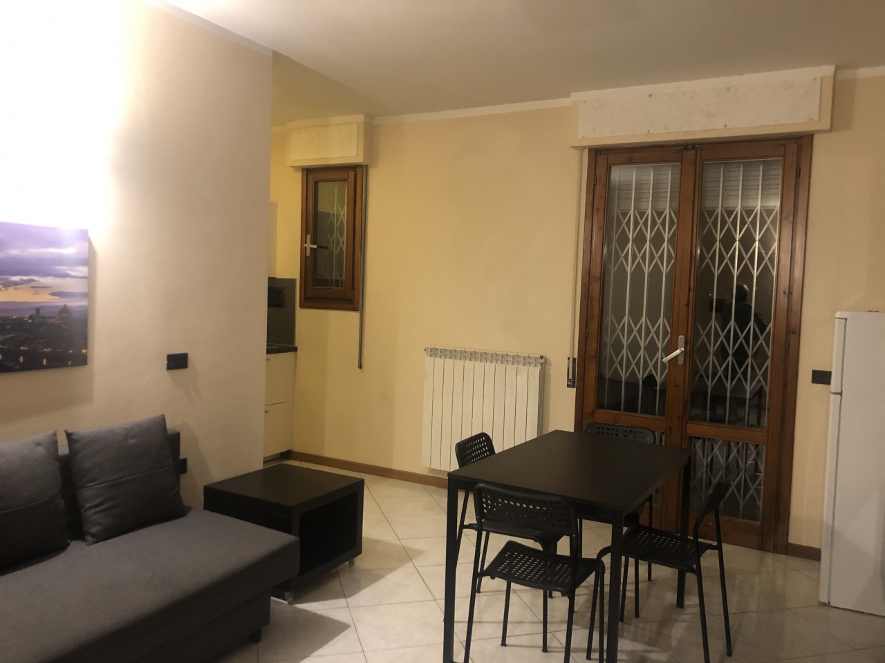 Trilocale arredato in affitto in via del bronzino, Firenze