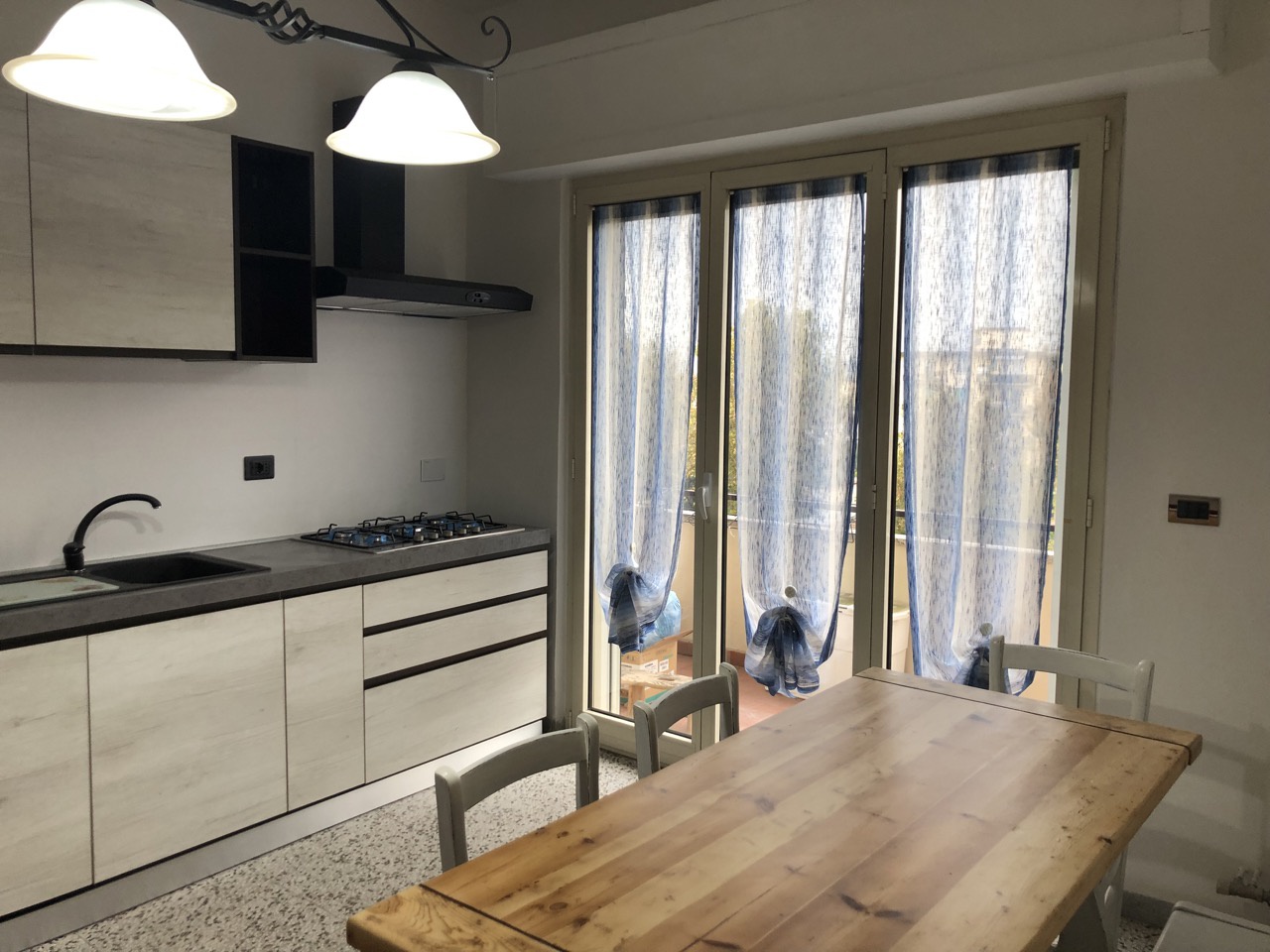 Quadrilocale arredato in affitto in viale pratese, Sesto Fiorentino