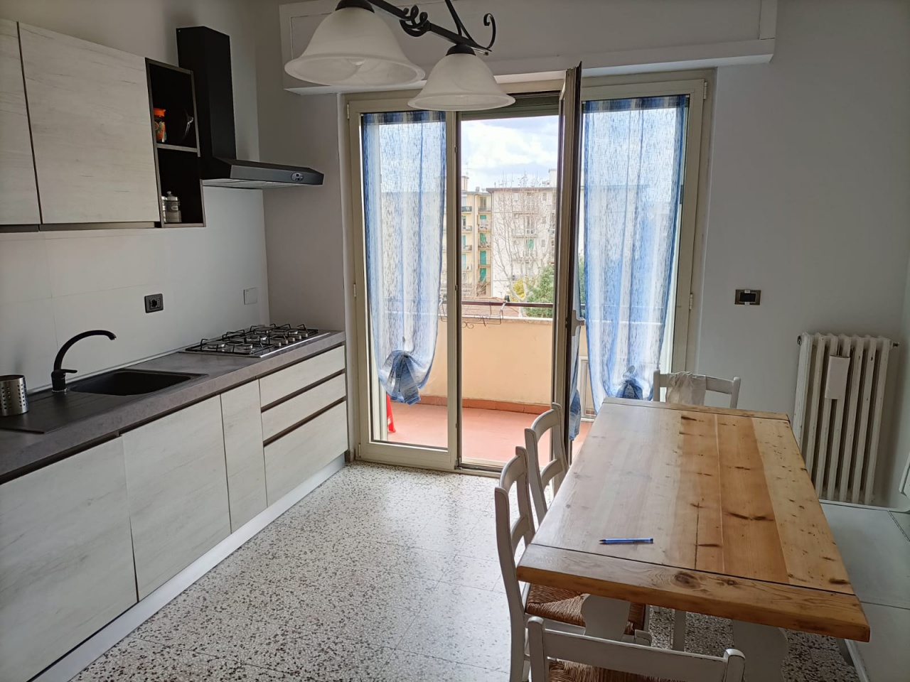 Quadrilocale arredato in affitto in viale pratese, Sesto Fiorentino