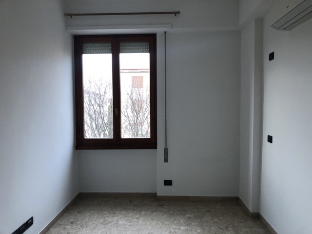 Quadrilocale a basso consumo in via dogali, Firenze
