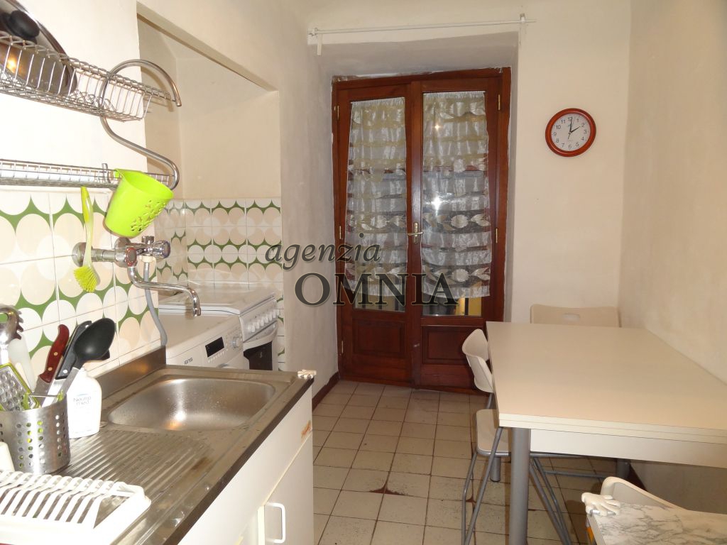 Bilocale arredato in affitto in via delle terme, Firenze