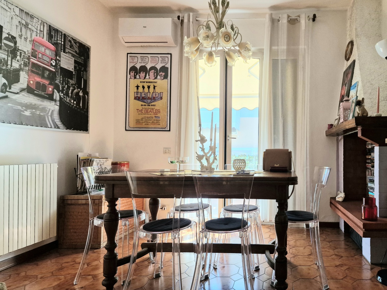 Appartamento con terrazzo a Massa