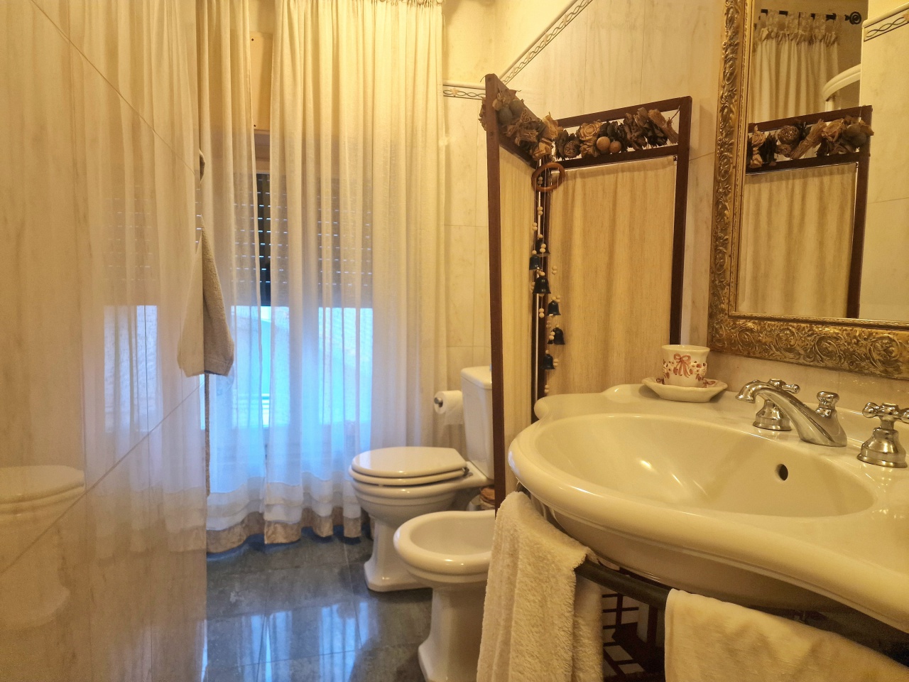 Quadrilocale in vendita a Massa