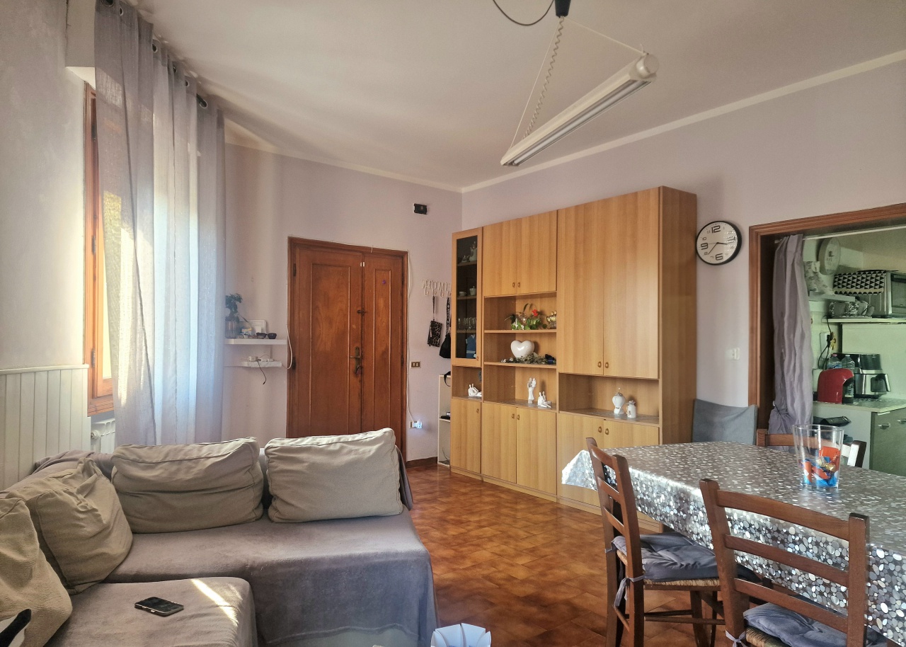 Trilocale con giardino a Massa