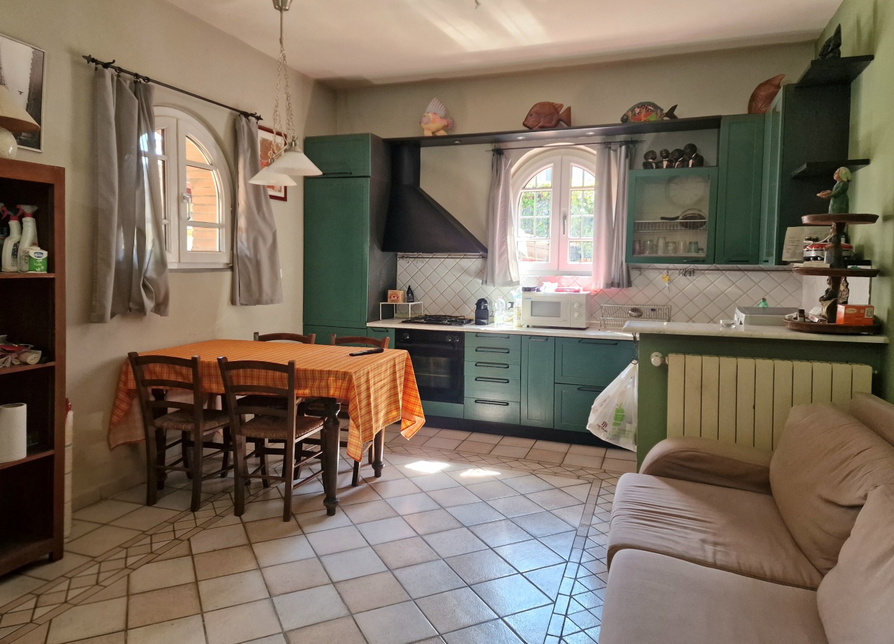 Villa con giardino a Massa